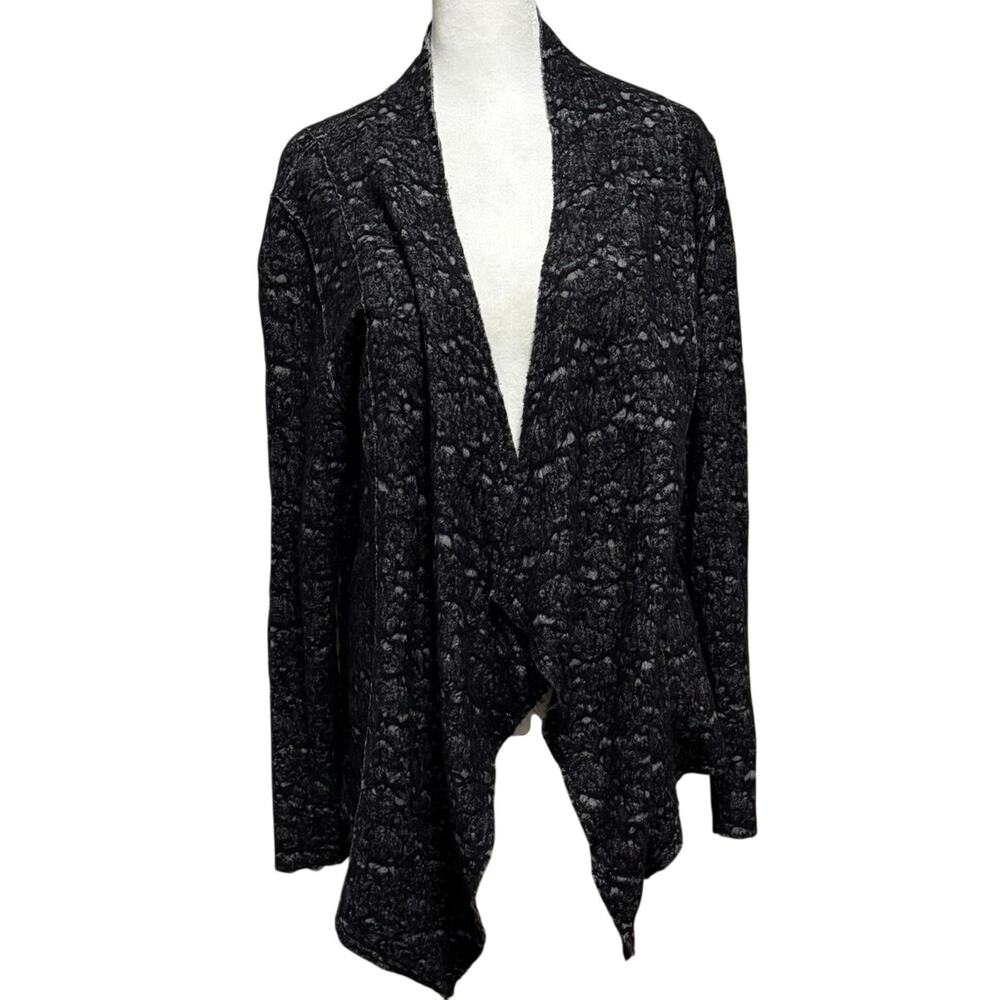Eileen Fisher Size M Textured Cardigan Sweater Open Front Black Grey Wool FLAW